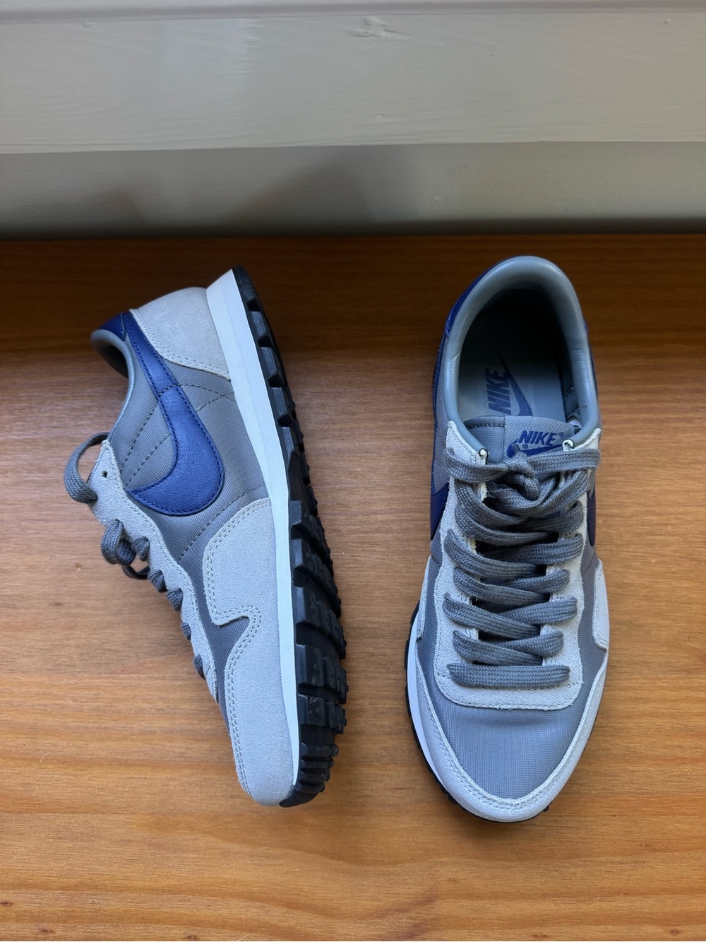 Nike Air Pegasus 83 9 Womens 40 EU Grey blue